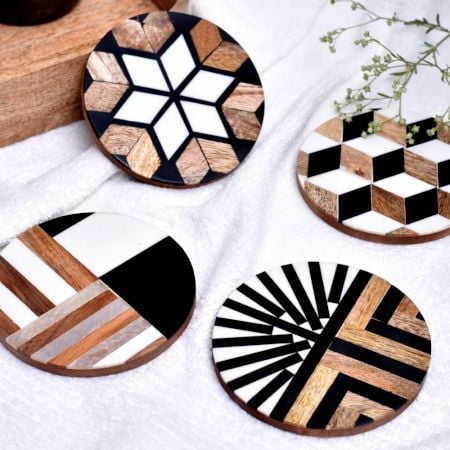 Handmade Black and Brown Round Resin Set of 4 Decorative Table Coasters